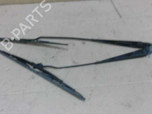 Front windshield wiper arm FORD MONDEO II (BAP) 1.8 TD | BP29840581C143