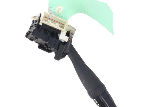 switch-suzuki-swift-iii-mz-ez-2005-32872433 main image