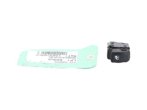 Venstre bagtil elrude kontakt Venstre bagtil elrude kontakt KIA SORENTO I (JC) 2.5 CRDi (170 hp) 36150434 36150434