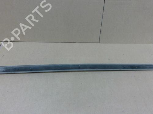 Door moulding trim VW POLO IV (9N_, 9A_) 1.2 | BP29082598C150