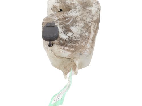 Used Windscreen washer tank DACIA SANDERO 1.4 (BS0C, BS0A, BS0G, BS1F, BS0E) (75 hp) 25900113