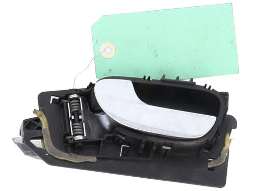 Used Front left interior door handle PEUGEOT 307 (3A/C) 2.0 HDi 110 (107 hp) 28283537