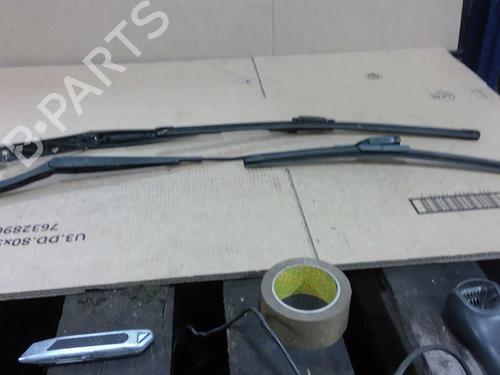 Front windshield wiper arm VW GOLF VI (5K1) 2.0 TDI | BP26183728C143 