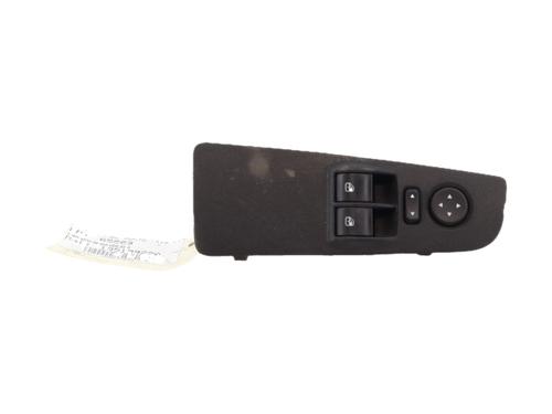 Used Left front window switch Left front window switch FIAT GRANDE PUNTO (199_) 1.2 (65 hp) 40440927 40440927