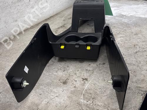 Used Middle console Middle console 37867680 37867680