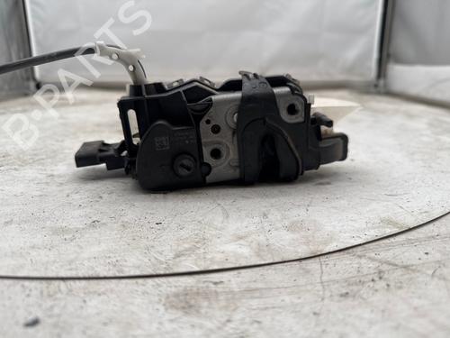 Used Front left lock Front left lock 37164353 37164353