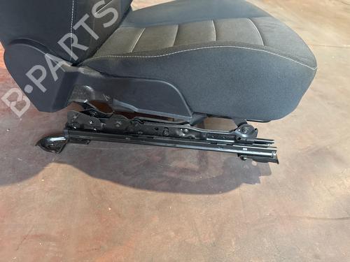 Used Left front seat Left front seat 38940362 38940362