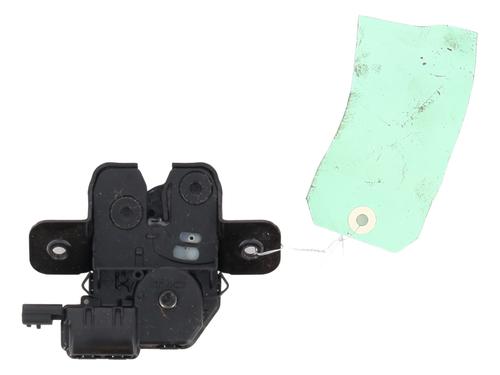 Used Tailgate lock RENAULT CLIO V (B7_) 1.0 TCe 90 (B7MT) (91 hp) 21005998