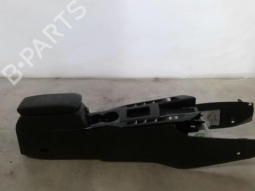 Used Middle console Middle console DS DS 3 / DS 3 CROSSBACK (UR_, UC_, UJ_) 1.5 BlueHDi 130 (UCYHZR) (130 hp) 33472879 33472879