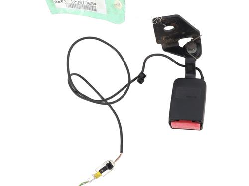 Seat buckle PEUGEOT 308 I (4A_, 4C_) 1.6 HDi | BP27601972I32
