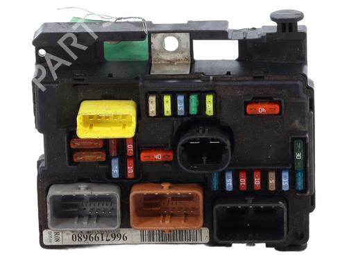 Used Fuse box CITROËN C3 I (FC_, FN_) 1.4 HDi (68 hp) 31704393