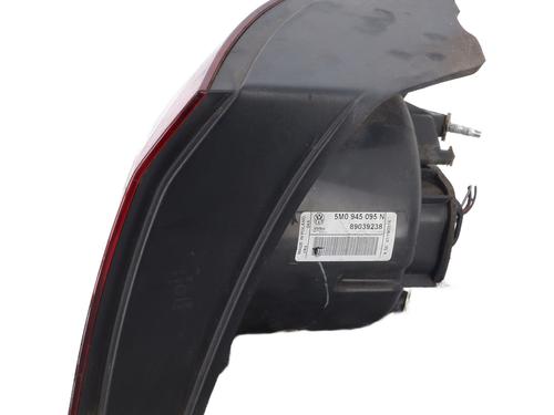 Left taillight VW GOLF PLUS V (5M1, 521) 1.9 TDI | BP25589044C34 