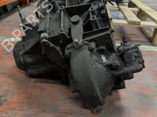 Used Gearbox Gearbox PEUGEOT 309 I (10C, 10A) 1.9 D (64 hp) 33968804 33968804