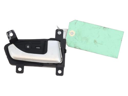 Used Front right interior door handle KIA SPORTAGE III (SL) 1.7 CRDi (116 hp) 30116196