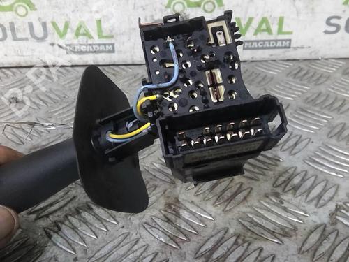 Used Switch Switch RENAULT CLIO II (BB_, CB_) 1.2 (BB0A, BB0F, BB10, BB1K, BB28, BB2D, BB2H, CB0A,... (58 hp) 20357752 20357752