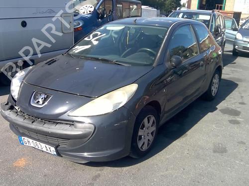 Right mirror PEUGEOT 206+ (2L_, 2M_) 1.4 HDi eco 70 | BP20366361C27