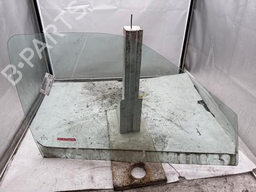 Used Front right door window Front right door window 38456054 38456054