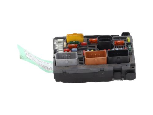 Used Fuse box Fuse box CITROËN C6 (TD_) 2.7 HDi (204 hp) 35939268 35939268