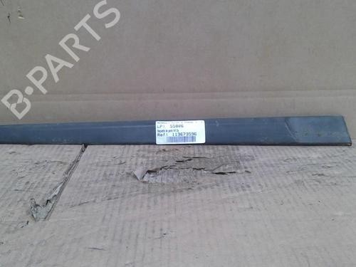 Used Door moulding trim RENAULT CLIO III (BR0/1, CR0/1) 1.5 dCi (BR17, CR17) (86 hp) 29744458