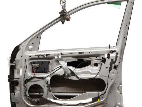 Used Right front door Right front door MERCEDES-BENZ C-CLASS (W203) C 220 CDI (203.008) (150 hp) 33220797 33220797