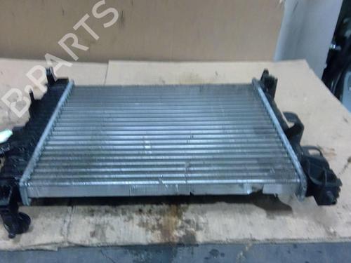 Used Water radiator Water radiator OPEL MERIVA B MPV (S10) 1.4 (75) (120 hp) 32354643 32354643