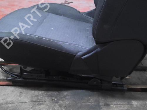 Right front seat RENAULT ARKANA I (LCM_, LDN_) 1.6 E-TECH 145 (LDMU) | BP30489832C16 
