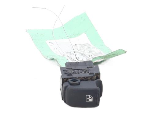 Used Right front window switch Right front window switch HYUNDAI GETZ (TB) 1.1 (67 hp) 31635305 31635305