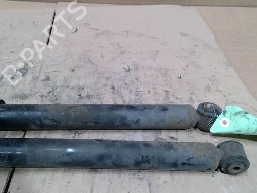 Used Right rear shock absorber Right rear shock absorber TOYOTA YARIS (_P9_) 1.4 D-4D (NLP90_, NLP90R) (90 hp) 32041916 32041916