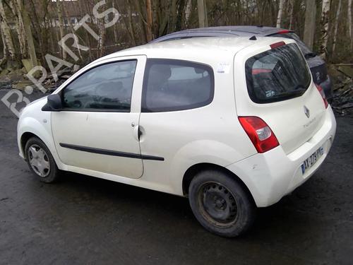Brugte RENAULT TWINGO II (CN0_) 1.5 dCi (CN0E) (64 hp) 4440065