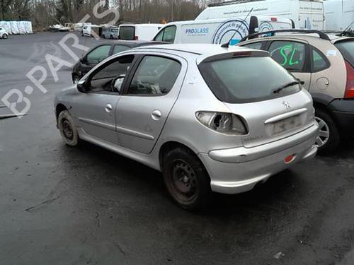 Right taillight PEUGEOT 206 Hatchback (2A/C) 1.4 HDi eco 70 | BP20363701C35 