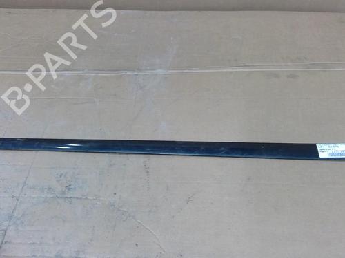 Używane Listwa drzwi VW GOLF PLUS V (5M1, 521) 1.9 TDI (105 hp) 30535239