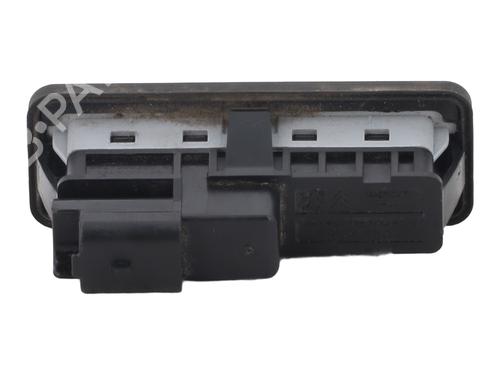 switch-citroen-c4-cactus-2014-27266694 main image
