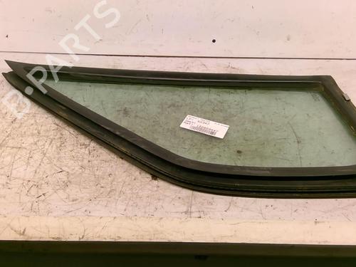 Used Front right quarter glass Front right quarter glass RENAULT MASTER II Van (FD) 2.5 dCi (FD02) (101 hp) 33472119 33472119