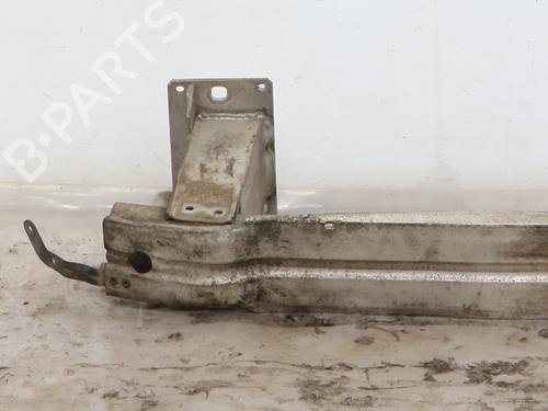 Used Front bumper reinforcement Front bumper reinforcement AUDI A4 B8 (8K2) 2.0 TDI (143 hp) 32383151 32383151