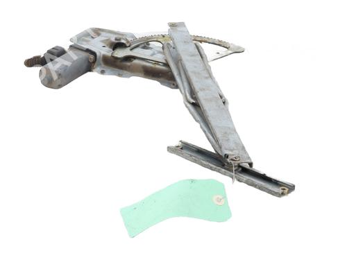 Used Front right window mechanism TOYOTA YARIS (_P1_) 1.4 D-4D (NLP10_, NLP10R) (75 hp) 26184914