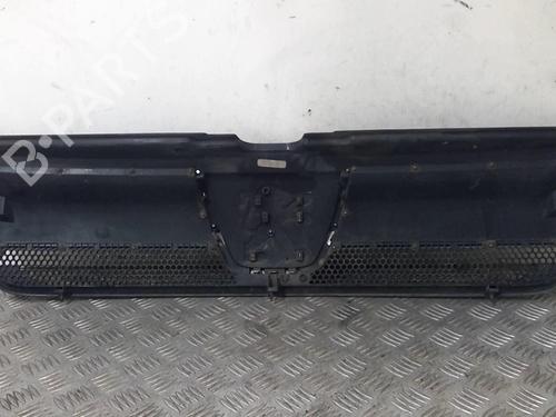 Used Grille Grille PEUGEOT BOXER Van (244) 2.8 HDi (128 hp) 20351695 20351695