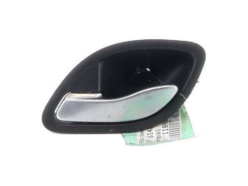 Used Front left interior door handle RENAULT ESPACE IV (JK0/1_) 2.0 dCi (JK01, JK02, JK1J, JK1K, JK1H) (150 hp) 31287769