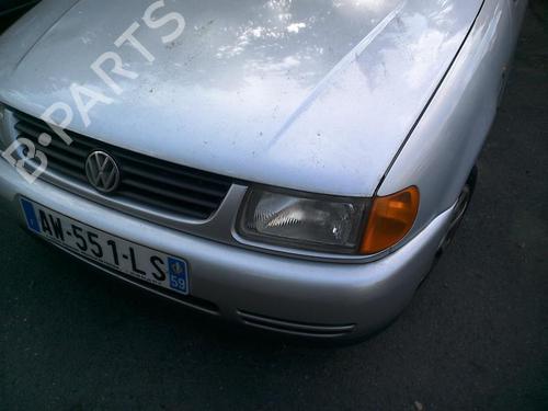 Right front indicator VW POLO III (6N1) 60 1.4 | BP20364879C33 