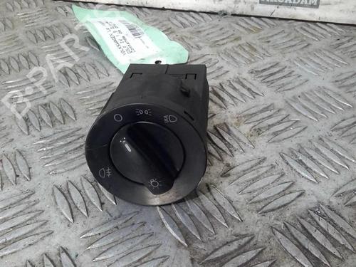 Used Headlight switch VW GOLF IV (1J1) 1.9 TDI (110 hp) 21816007