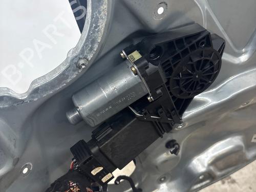 rudehejsemekanisme-ventre-foran-vw-passat-b55-3b3-2000-2001-2002-2003-2004-2005-39606037 main image