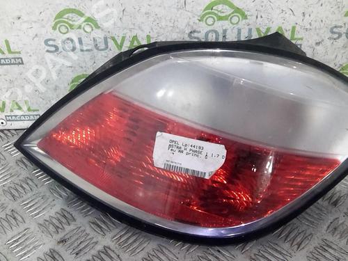 Venstre Baklys OPEL ASTRA H (A04) 1.7 CDTI (L48) (100 hp) 22003603