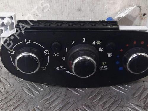 Climate control DACIA DUSTER (HS_) 1.2 TCe 125 | BP20355397I5 