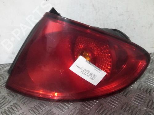 Used Right taillight Right taillight 20356192 20356192