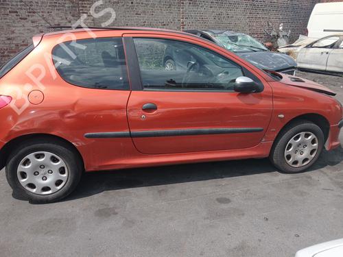 Left taillight PEUGEOT 206 Hatchback (2A/C) 2.0 HDI 90 | BP31347210C34 