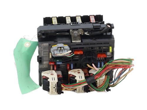 Used Fuse box PEUGEOT 308 SW I (4E_, 4H_) 1.6 HDi (92 hp) 31818158
