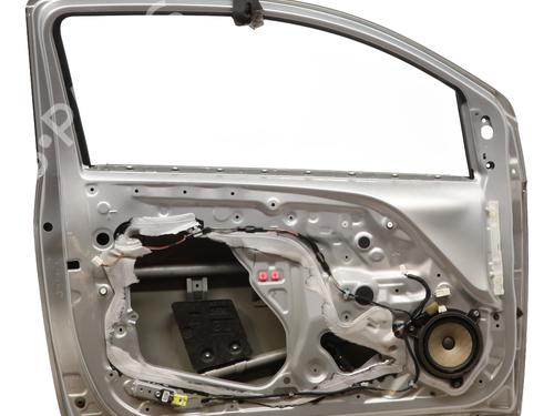 Used Left front door Left front door TOYOTA AYGO (_B4_) 1.0 (KGB40) (69 hp) 29342092 29342092