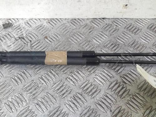 Tailgate lift support BMW 1 (E87) 118 d | BP20366529C138 