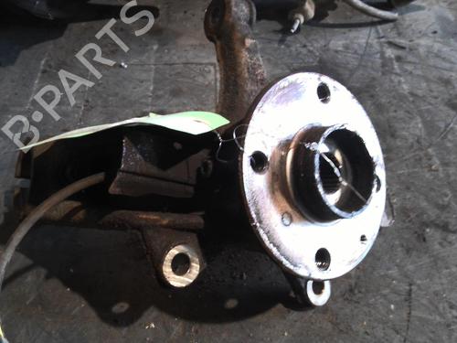 Used Left front steering knuckle Left front steering knuckle PEUGEOT 107 (PM_, PN_) 1.0 (68 hp) 26156509 26156509