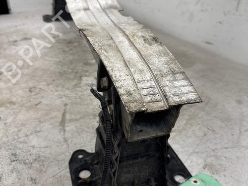 Used Front bumper reinforcement Front bumper reinforcement 39519389 39519389