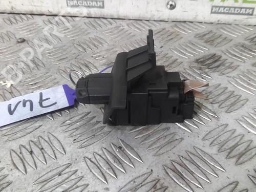 Used Electronic module BMW 1 (E81) 118 d (143 hp) 20364042